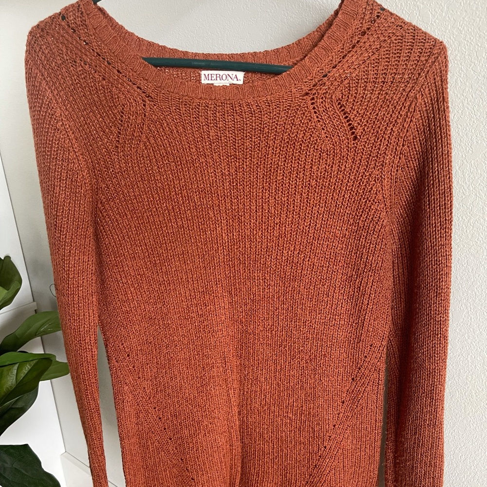Merona Women’s Knit Long Sleeve Top Orange size med